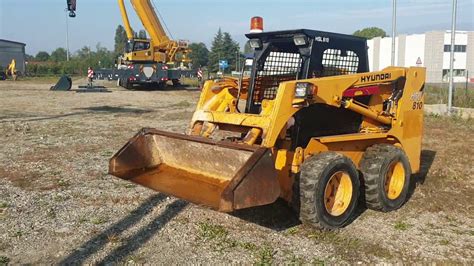 hyundai skid steer|hyundai 810 skide steer.